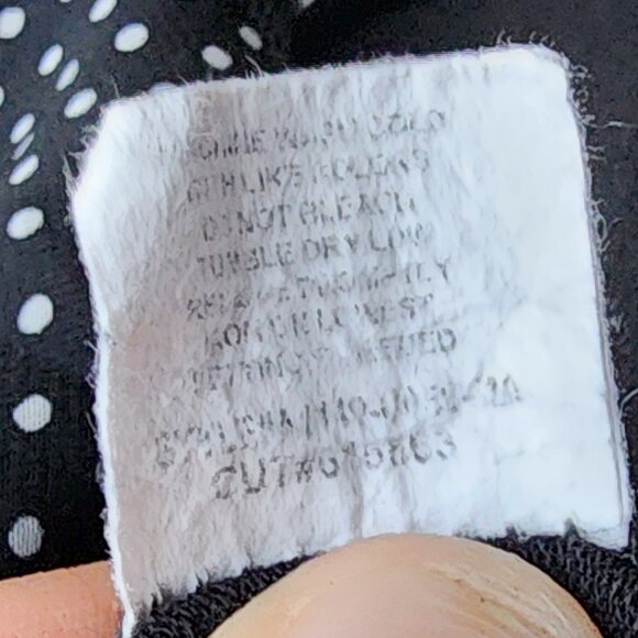 Pebble And Stone Black Angled Tank Top Size Small - Picture 10 of 15